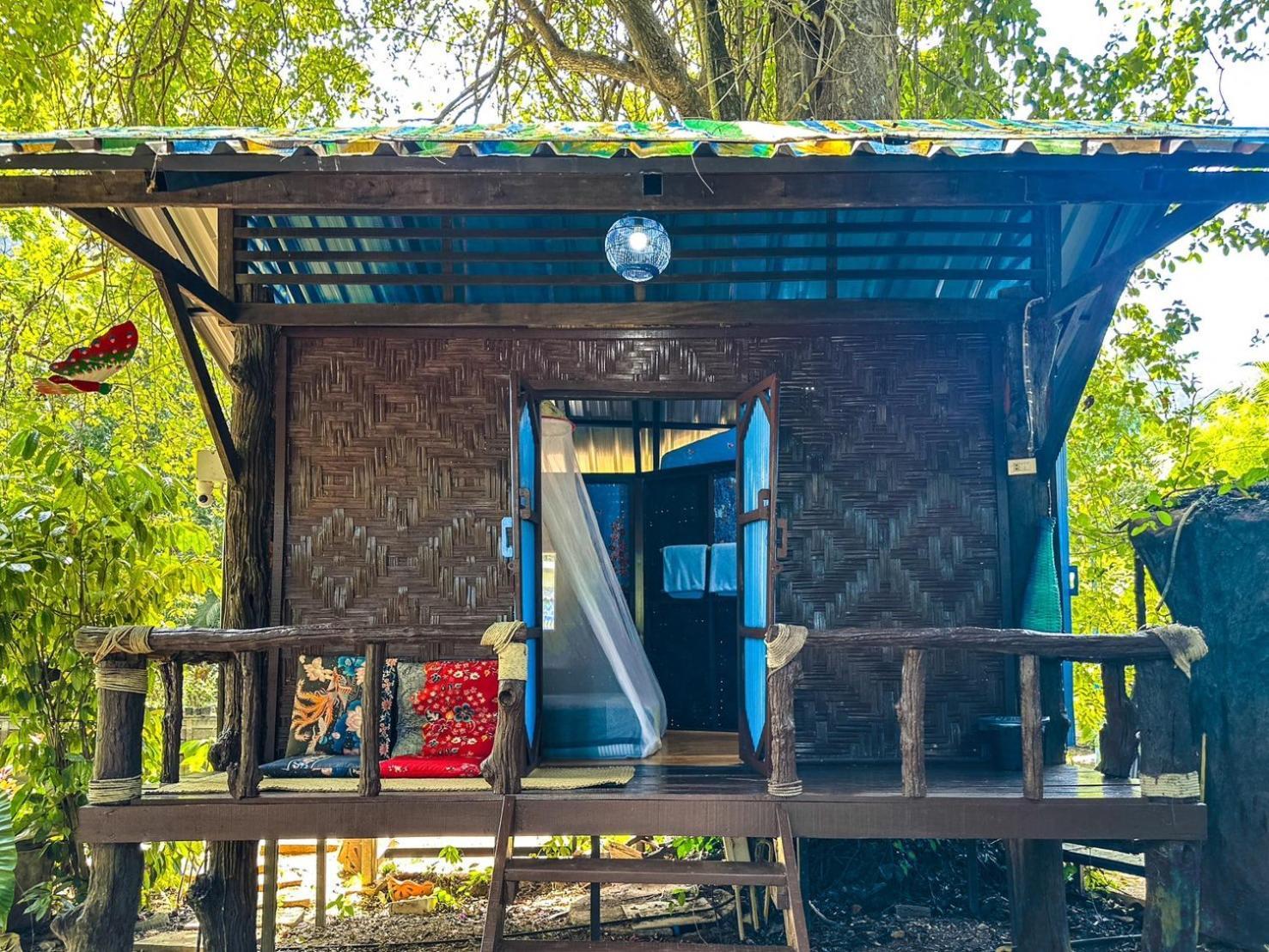 Baan Suanthip - Aoluek Natural Retreat בית הארחה 2*